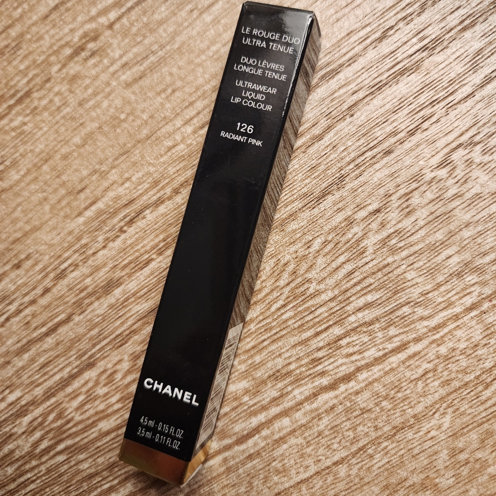 New Chanel Liquid Lip Color Lipstick Le Rouge Duo